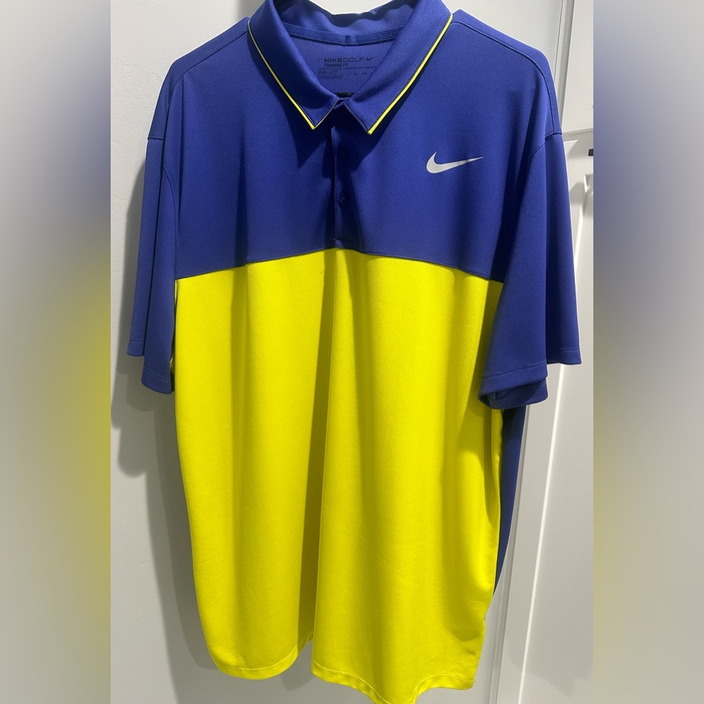 Nike mens golf shirt